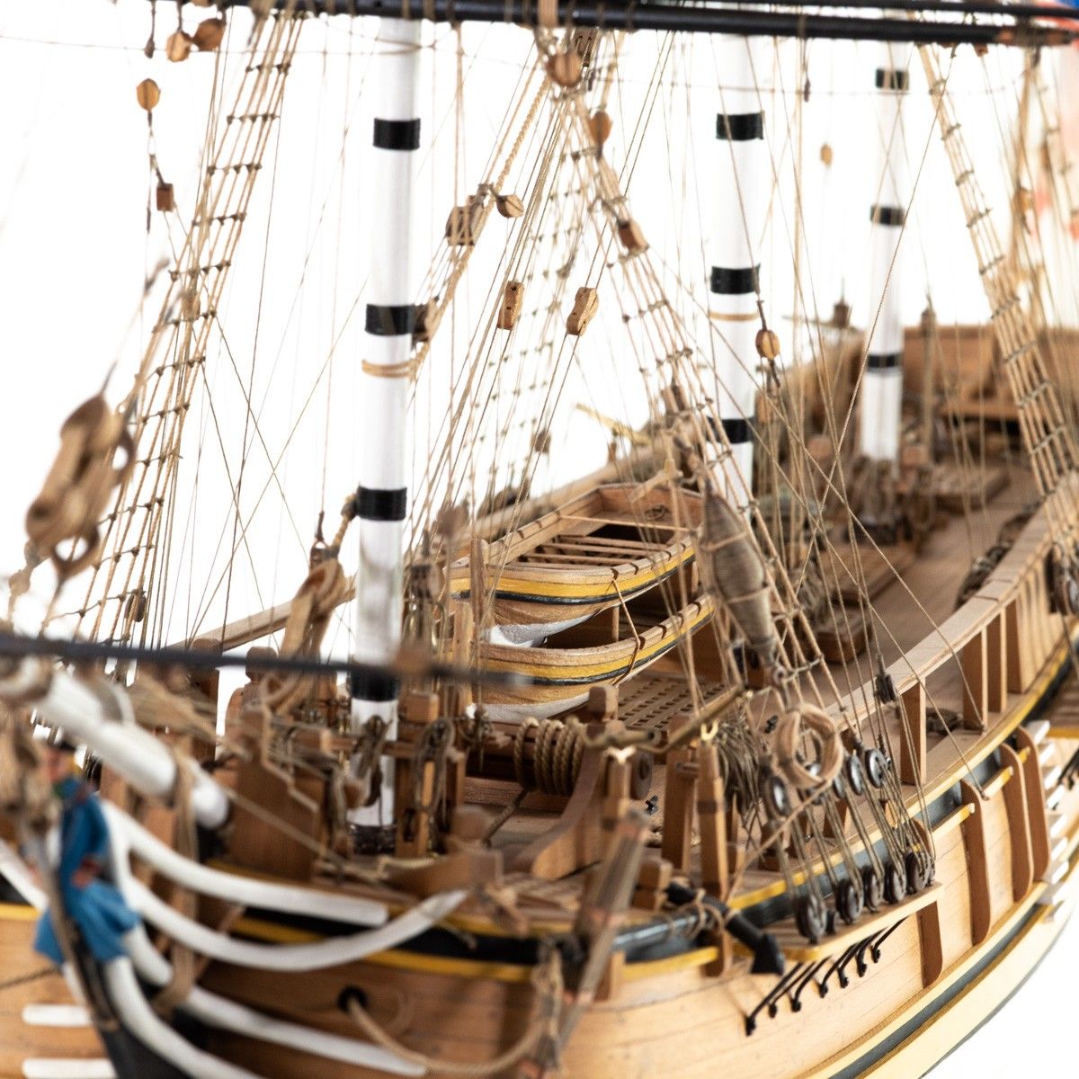 maqueta barco HMS Bounty detalle