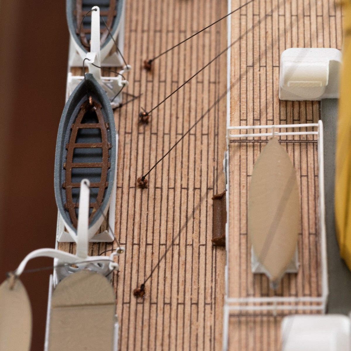 maqueta Titanic detalle