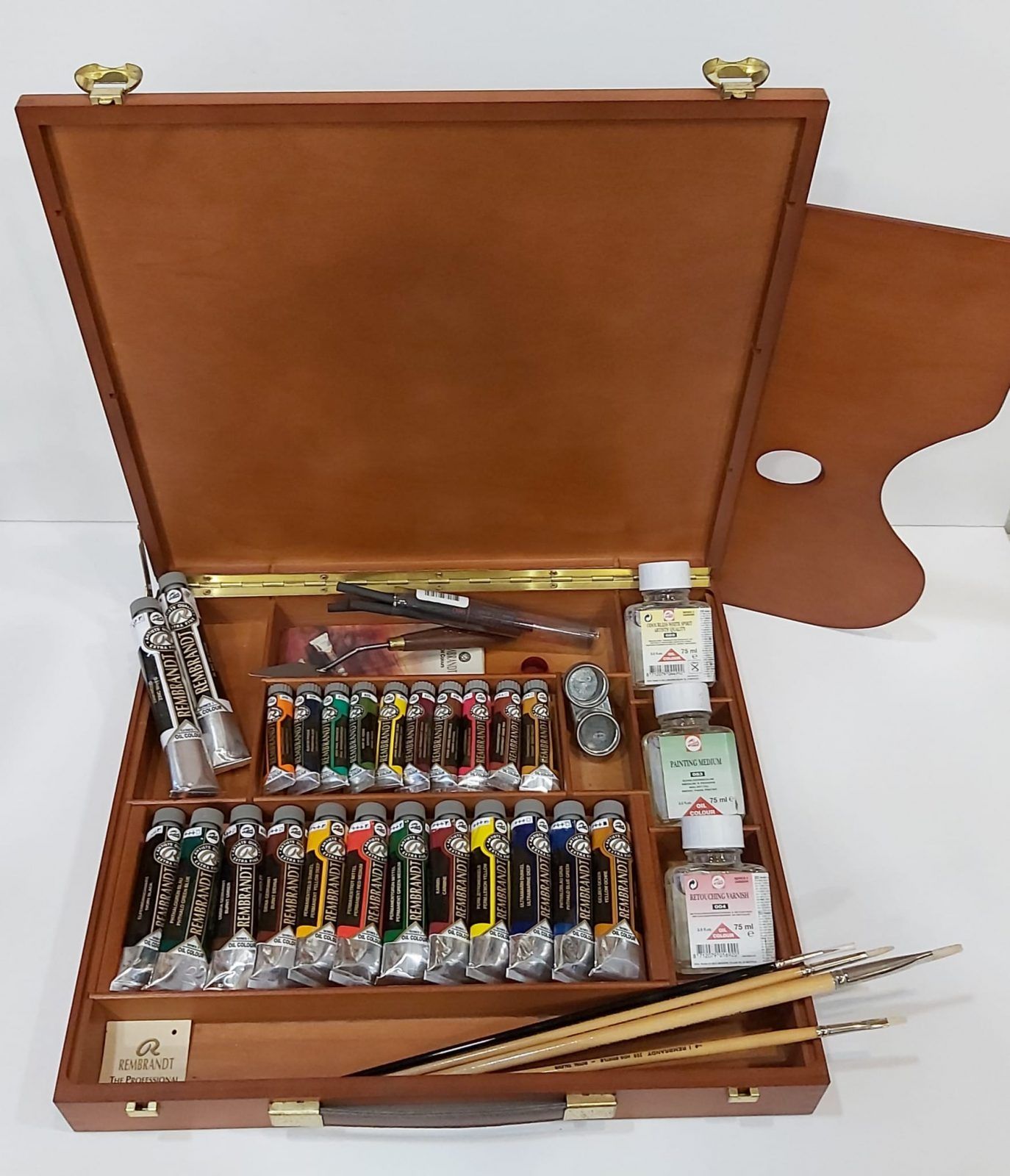 Caja Madera Óleo Rembrandt 24 tubos