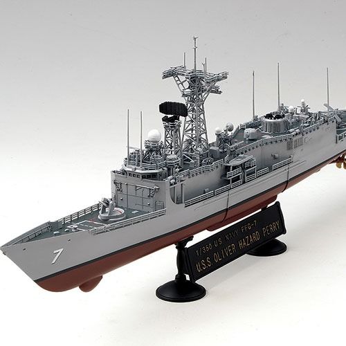 1:350 USS Oliver Hazard Perry FFG-7 Art.-Nr. 14102