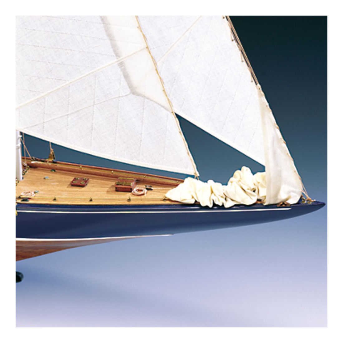 Maqueta de Madera – Barco – Endeavour c/herramientas Art.-Nr. 1700/10