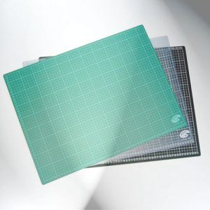 Plancha de Corte 450 x 300 x 3 mm  Art.-Nr. M12123