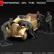1:35 Coche+figuras Repairing on the Road Typ 170V Art.-Nr. 47735295