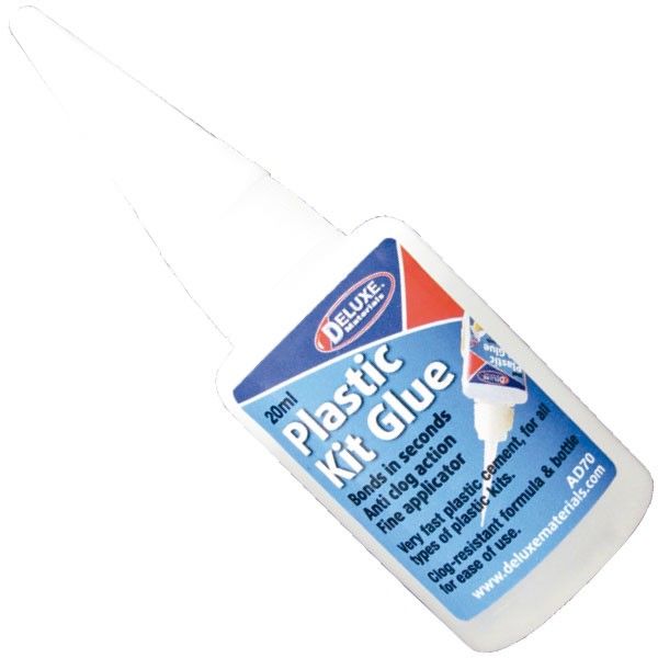 Deluxe – Plastic Kit Glue Art.-Nr. AD70
