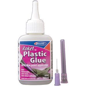 Deluxe – Roket Plastic Glue Art.-Nr. AD62