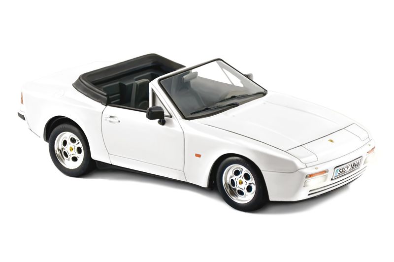 1:24 Porsche 944 S Cabrio Art.-Nr. 3646