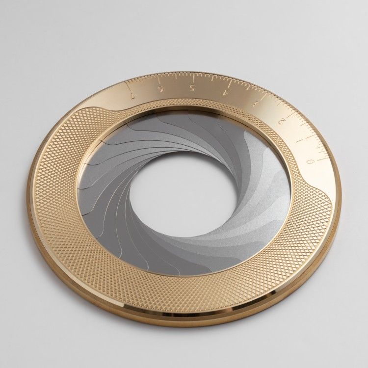 Iris – Regla de dibujo circular ajustable Art.-Nr. IRI-BRA