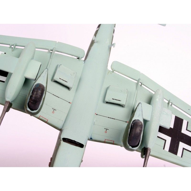 1:72 Junkers JU87 G/D Tank Buster Art.-Nr. 04692