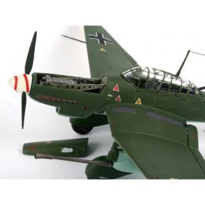 1:72 Junkers JU87 G/D Tank Buster Art.-Nr. 04692