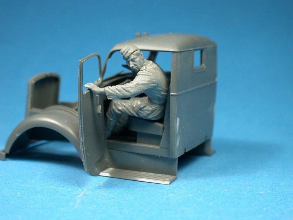 1:35 World War II Drivers Art.-Nr. 35042