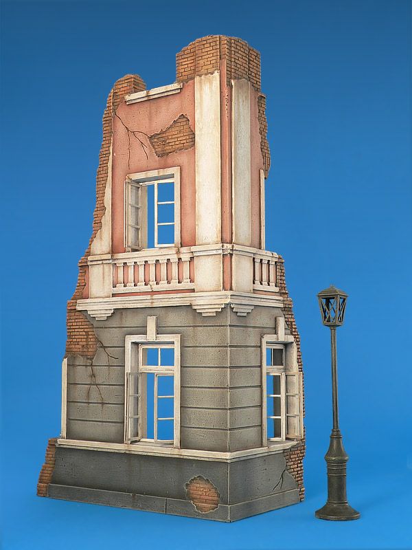 1:35 Ruined City Building Art.-Nr. 35519