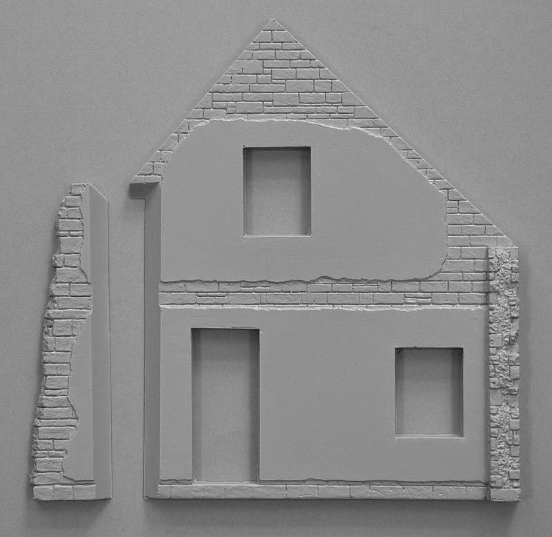 1:35 Ruined Village House Art.-Nr. 35520