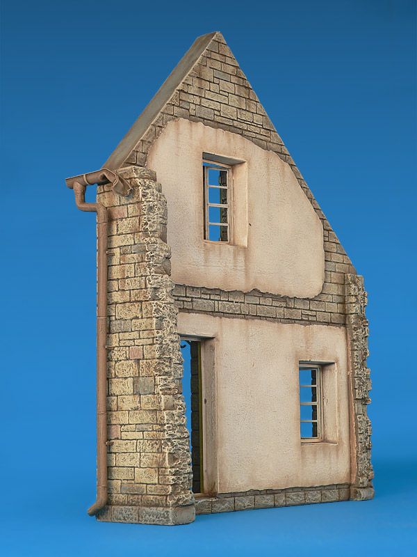 1:35 Ruined Village House Art.-Nr. 35520