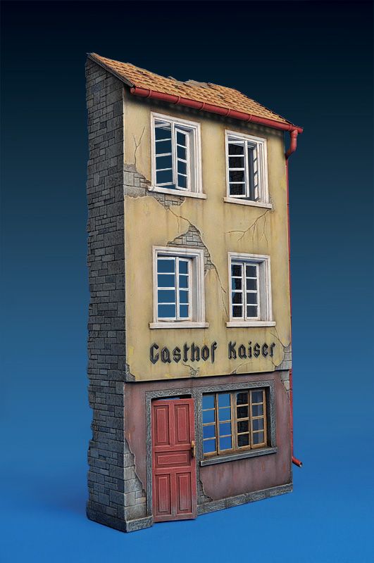 1:35 Ruined German Gasthof Art.-Nr. 35538
