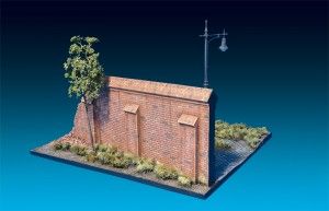 1:35 Diorama with Brick Wall Art.-Nr. 36055