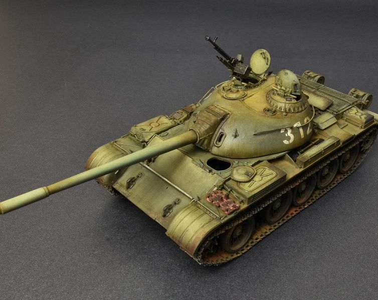 1:35 T-54A Soviet Medium Tank Art.-Nr. 37017