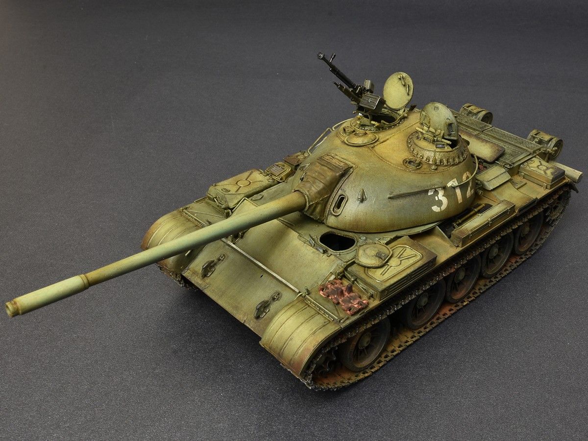 1:35 T-54A Soviet Medium Tank Art.-Nr. 37017