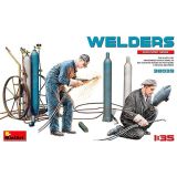 miniart-welders-1-35.jpg