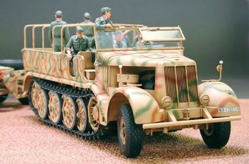 1:35 German 18 Ton Heavy Half-Track «FAMO» & Tank Transporter Sd.Ah.116 Art.-Nr. 35246