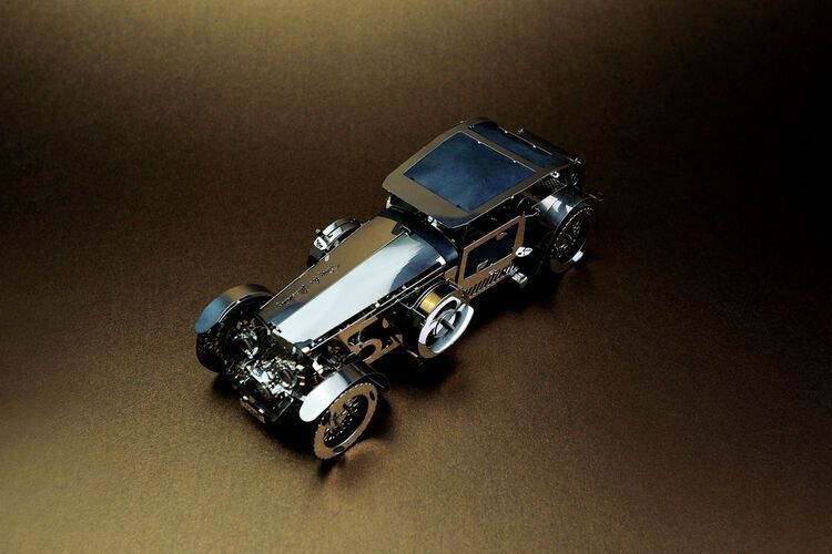 Maqueta Metálica Luxury Roadster Art.-Nr. T4M38027