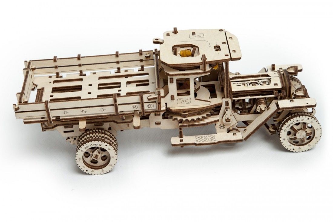 Camión UGM-11 Art.-Nr. 70015