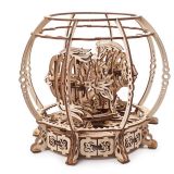 ugears-acuario-1-Mechanical-Aquarium-model-kit_01-max-1100.jpg