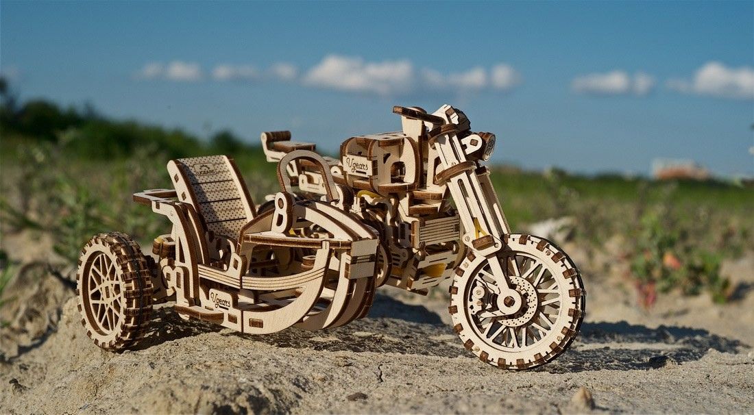 Moto Scrambler UGR-10 con sidecar Art.-Nr. 70137