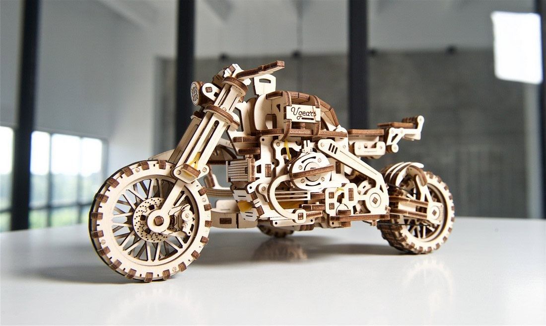 Moto Scrambler UGR-10 con sidecar Art.-Nr. 70137