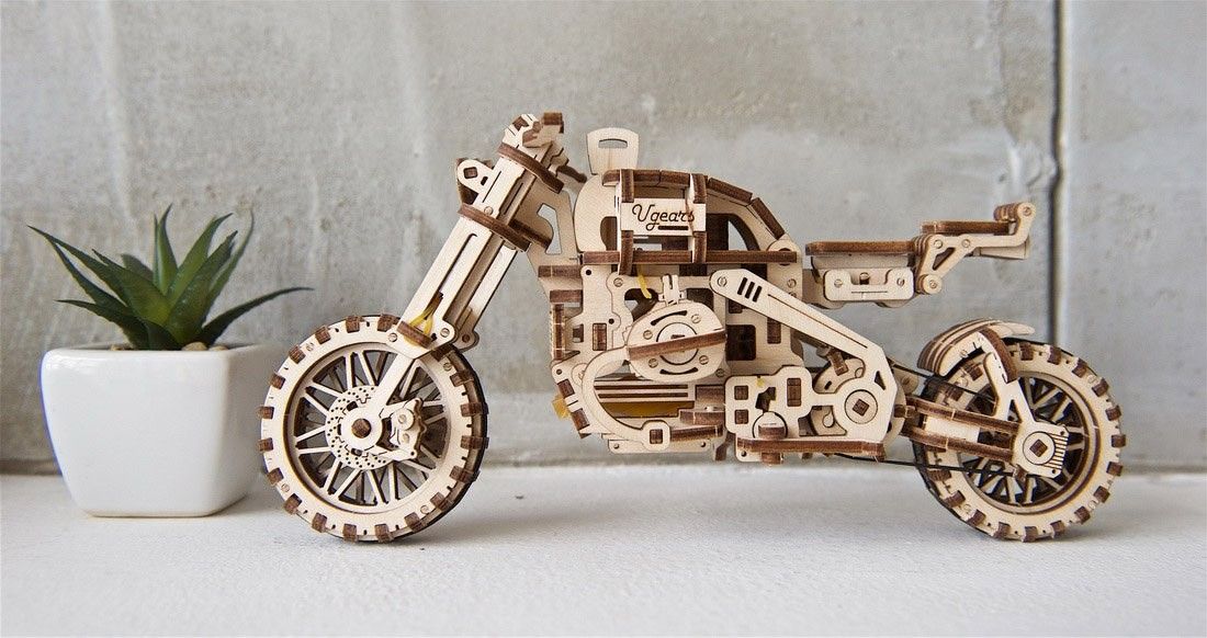 Moto Scrambler UGR-10 con sidecar Art.-Nr. 70137