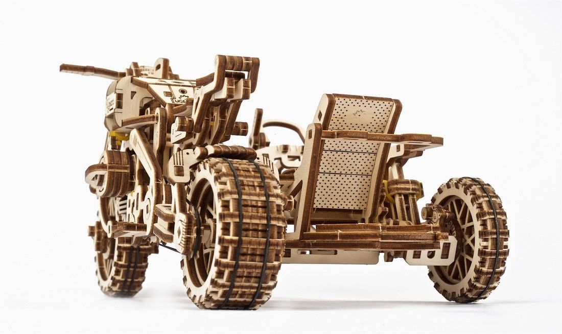Moto Scrambler UGR-10 con sidecar Art.-Nr. 70137
