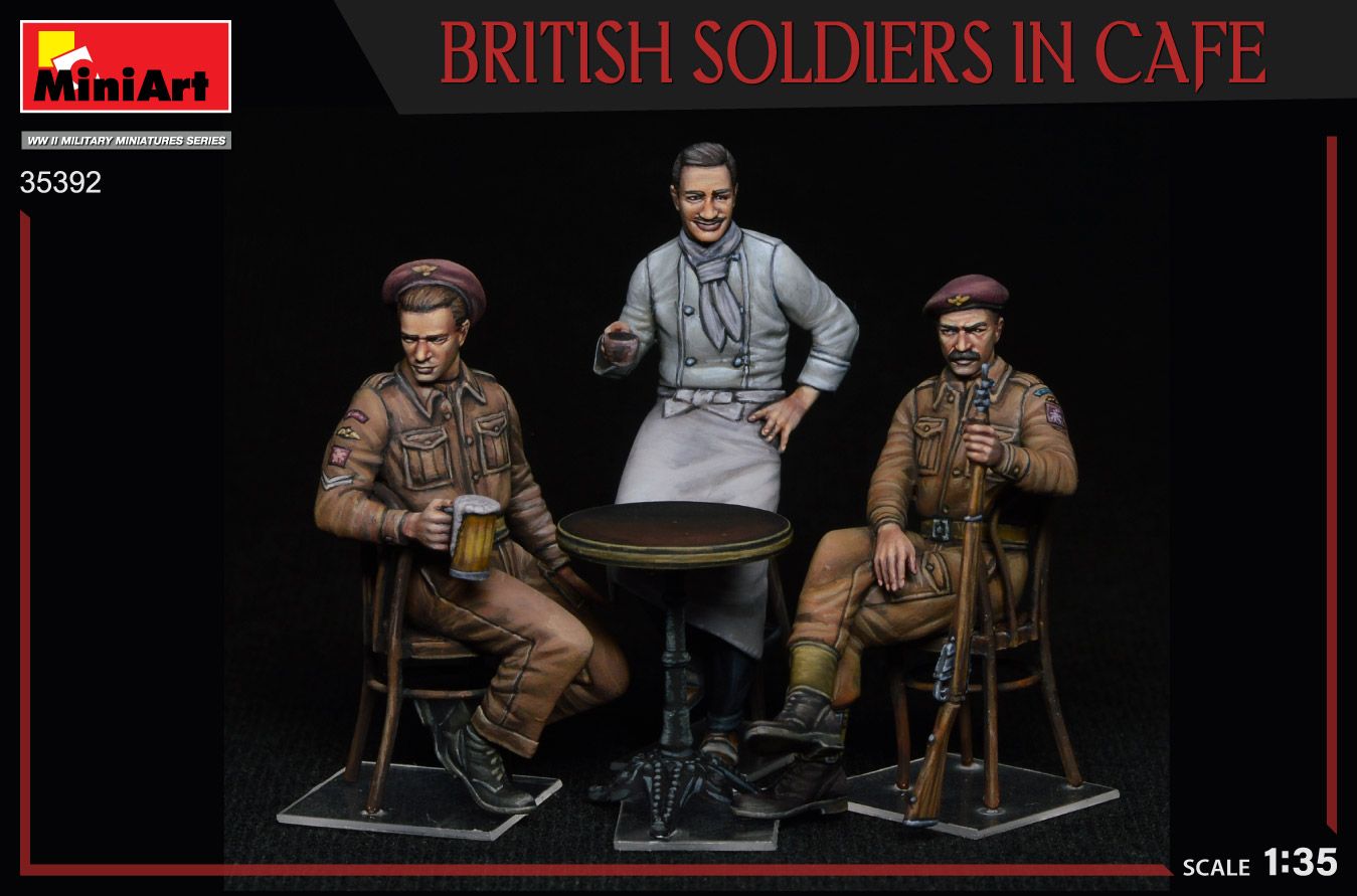1:35 british soldiers in cafe art. nr. 35392