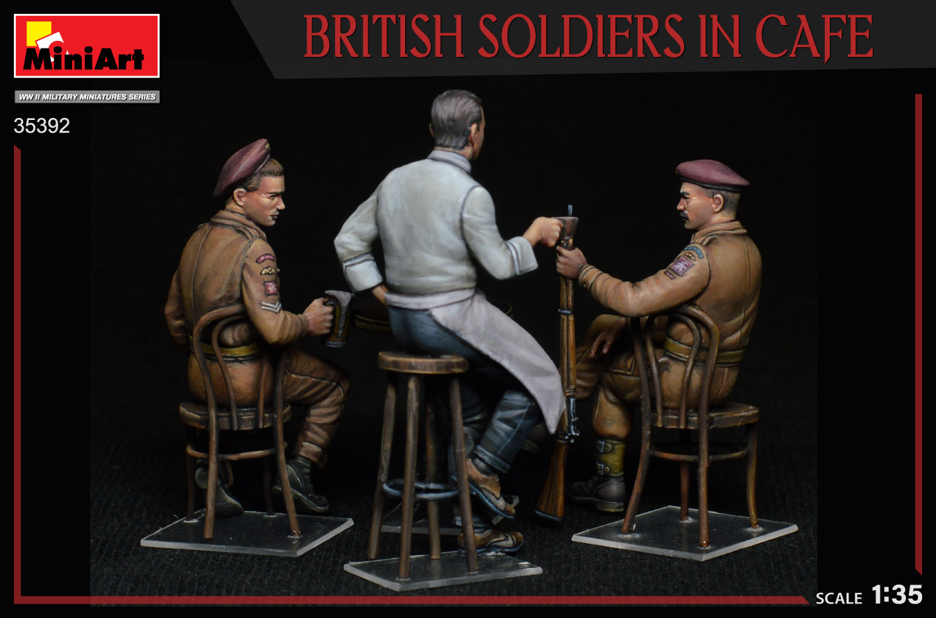 1:35 british soldiers in cafe art. nr. 35392