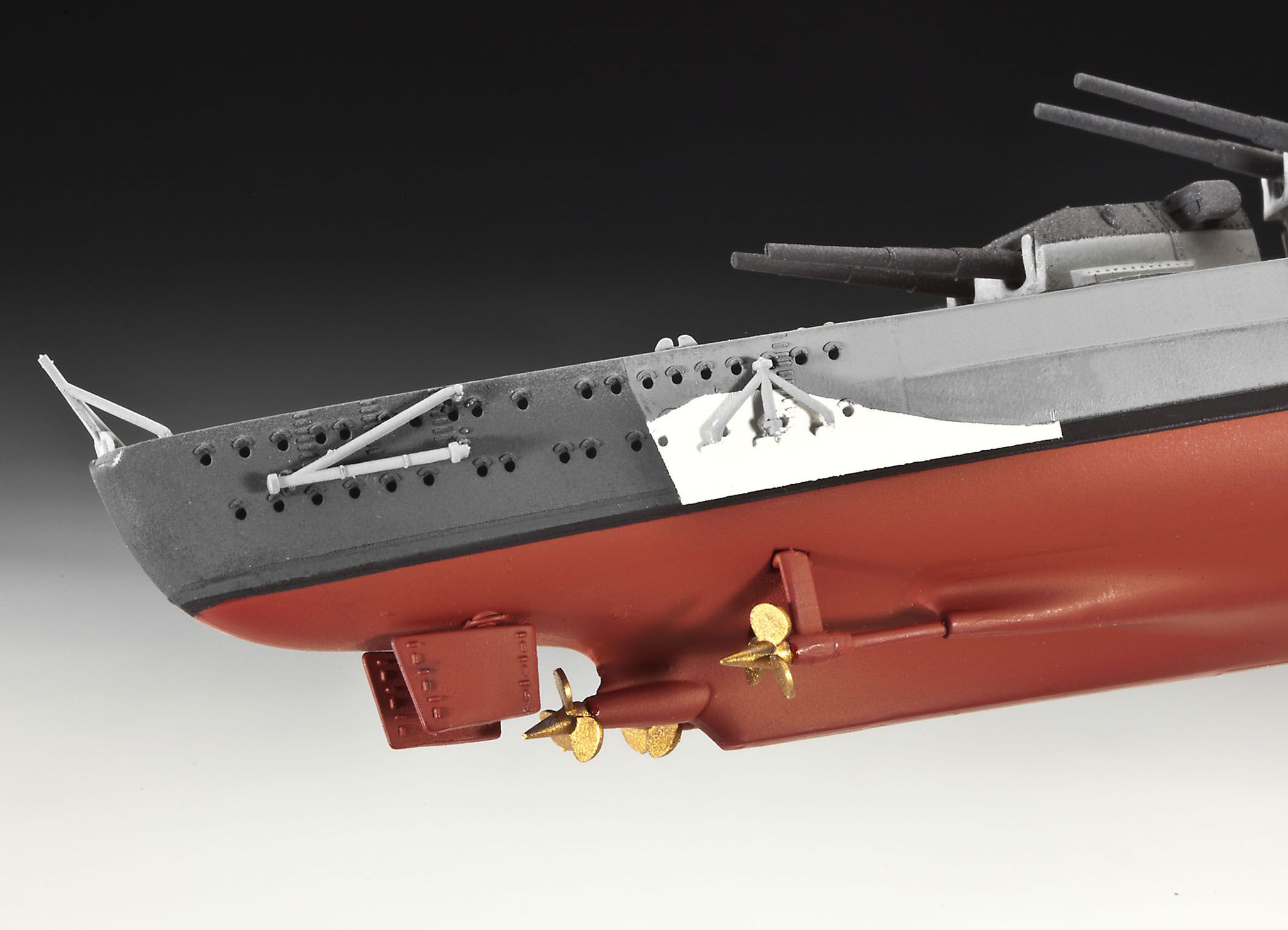 1:700 acorazado bismarck art. nr. 05098