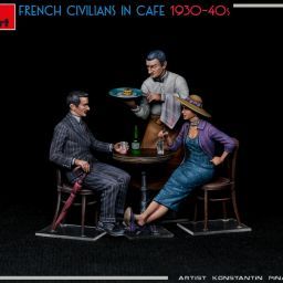 1:35 french civilians in cafe 1930 40s art. nr. 38062