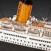 1:400 r.m.s. titanic 100th anniversary edition art. nr. 05715