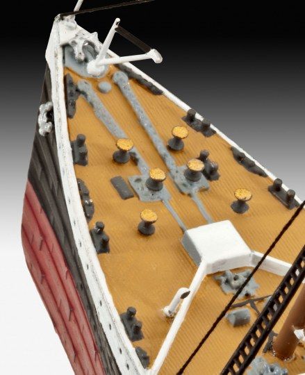 1:700 r.m.s. titanic art. nr. 05210