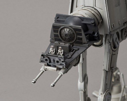 1:144 star wars at at art. nr. 01205