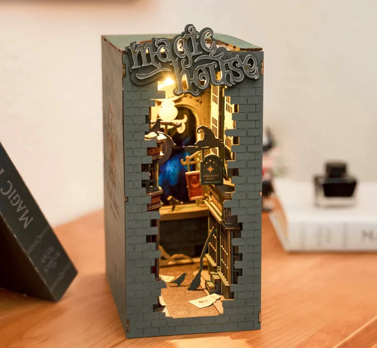 Decoración Librería 3D – Magic House Art.-Nr. TGB03