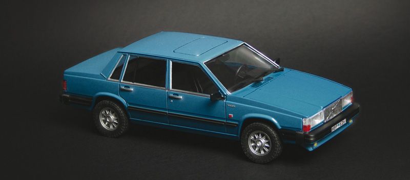 1:24 volvo 760 gle art. nr. 3623
