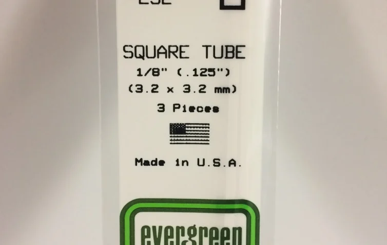 Tubo Cuadrado de Poliestireno Blanco 3,2 x 3,2 x 350 mm. Art.-Nr. 787026002521