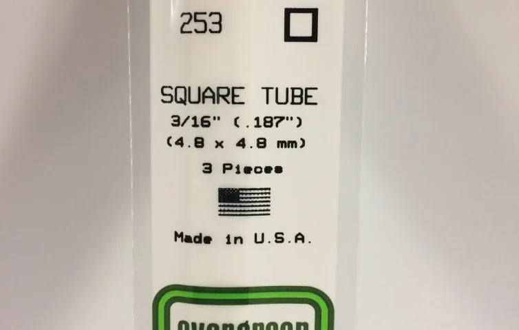 Tubo Cuadrado de Poliestireno Blanco 4,8 x 4,8 x 350 mm. Art.-Nr. 787026002538