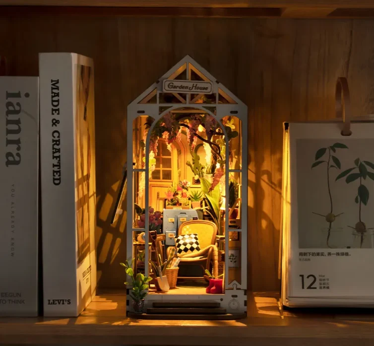 Book Nook – Garden House Art.-Nr. TGB06