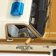 1:25 1985 chevrolet k5 blazer de la serie "stranger things" art. nr. 07724