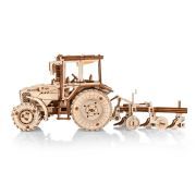 tractor belarus 82.3 con arado art. nr. 00389
