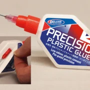 pegamento plástico de precisión art. nr. ad92