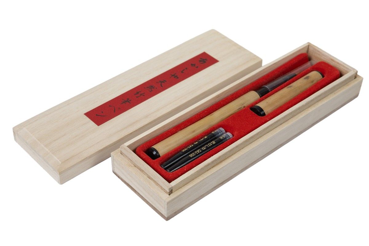 caja bambú pluma pincel natural + 2 recambios art. nr. im ak25 nat